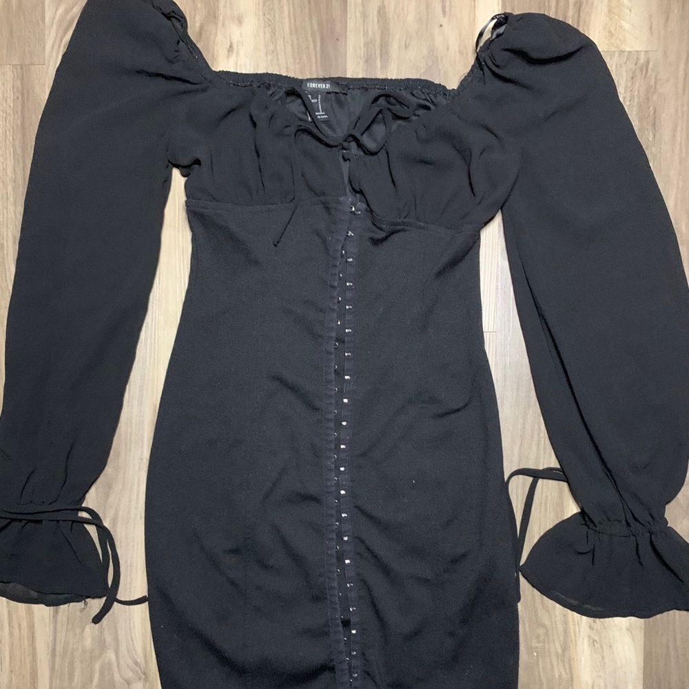Black forever 21 dress